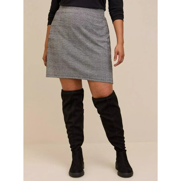 Torrid Black White Herringbone Mini Studio Knit High Waist Skirt Preppy Academia - Picture 1 of 12